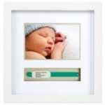 Pearhead Babyprints Cornice da tavolo per foto e braccialetto