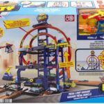 Hot Wheels Garage Mega Loop