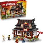 Lego Ninjago La bottega delle Quattro Armi – 15° anniversario